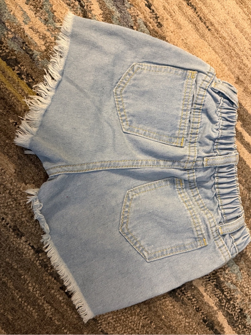 Toddler Girl Pearl-Trim Light Blue Denim Shorts with Bows Size 6 - Picture 2 of 3
